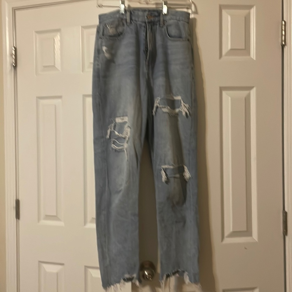 American Eagle ripped jeans